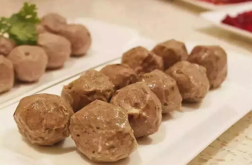 都是牛肉做的，這些做牛肉丸的偏說：我們不一樣！