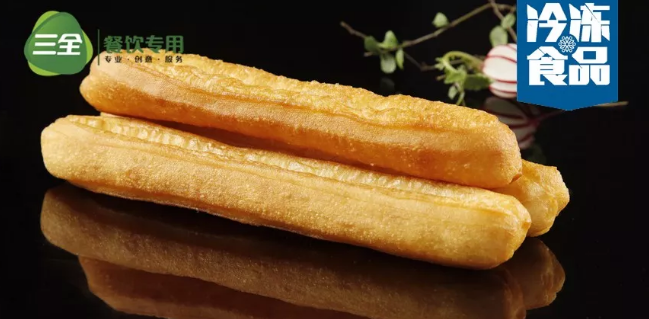 表皮酥脆，內(nèi)有肉感，三全餐飲憑什么敢定義大油條口感標(biāo)準(zhǔn)？