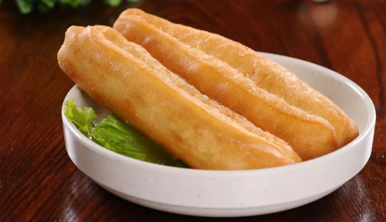 又出事了！油條“鋁”禁不止，速凍油條能否破局？