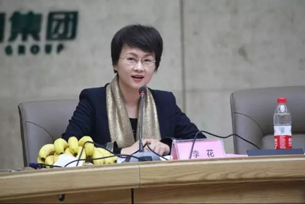 【人物】李花：靠“養(yǎng)豬”登上福布斯，美女總裁背后有哪些傳奇故事！