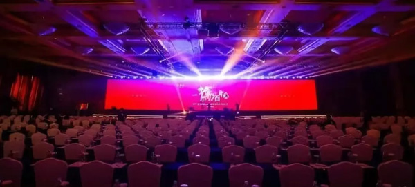 動態(tài)丨老字號五芳齋“黑科技”玩到飛起