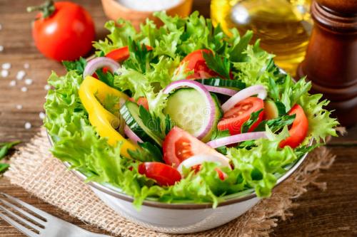 豬肉水果價格持續(xù)上漲，蔬菜價格卻為何一直跌？