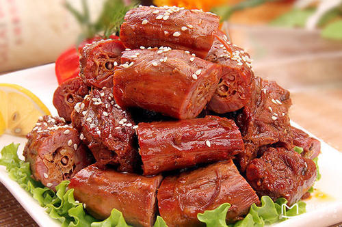 周黑鴨掉隊，絕味煌上煌趕超，鴨脖大王之爭有結(jié)果了？