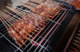  燒烤店復工，豪橫顧客一單外賣點1200！在家擼串的春天到了嗎？