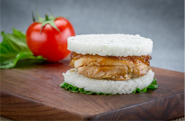 一場直播“饞哭”130萬粉絲，這款小小的米漢堡，為何爆發(fā)強大產(chǎn)品力？