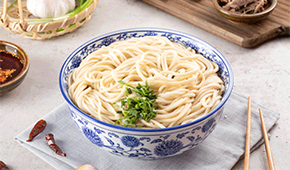 頭部資本加持、創(chuàng)業(yè)紅人攪局，為何都看上了“一碗面”？