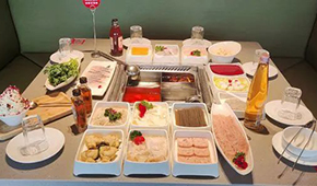 海底撈預(yù)虧超38億，連鎖商超業(yè)績(jī)慘淡，2022餐飲零售業(yè)怎么玩?