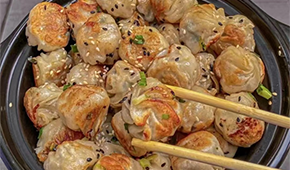 “瘦身”后成網(wǎng)紅，小小拇指生煎爆發(fā)大能量