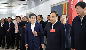 十三?。▍^(qū)）政協(xié)“扛穩(wěn)糧食安全責(zé)任”考察組蒞臨新鄉(xiāng)千味央廚調(diào)研