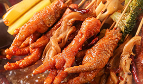 絕洽總經(jīng)理熊貴彬：2024業(yè)績狂飆130%，引領(lǐng)爪類行業(yè)新風(fēng)向