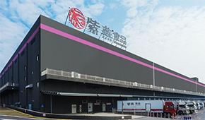 創(chuàng)始人退位、女婿掌大權(quán)，紫燕食品加速出?！帮w”向全球