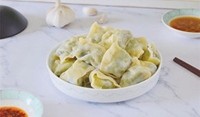 從盒馬爆款到餐桌革命：板藍(lán)根青菜邂逅全產(chǎn)業(yè)鏈豬肉，揚(yáng)翔解鎖健康飲食新密碼