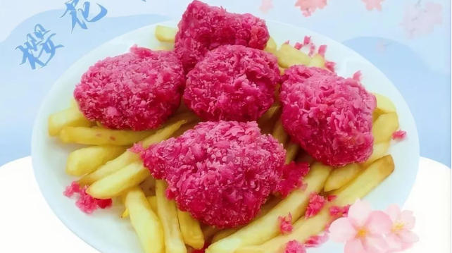 風(fēng)向 | 炫口味、炫顏色、炫好玩……炸雞越來越“炫酷”