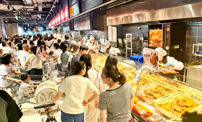 熟食加工區(qū)大調(diào)改，誰(shuí)在推動(dòng)超市的“煙火氣”革命？